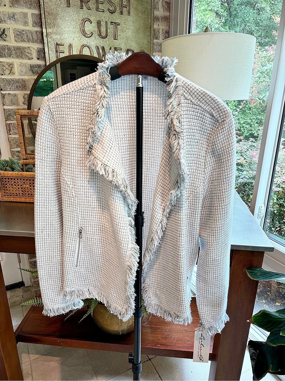 NWT lulu B Fringe Jacket in Gray & White Size Medium